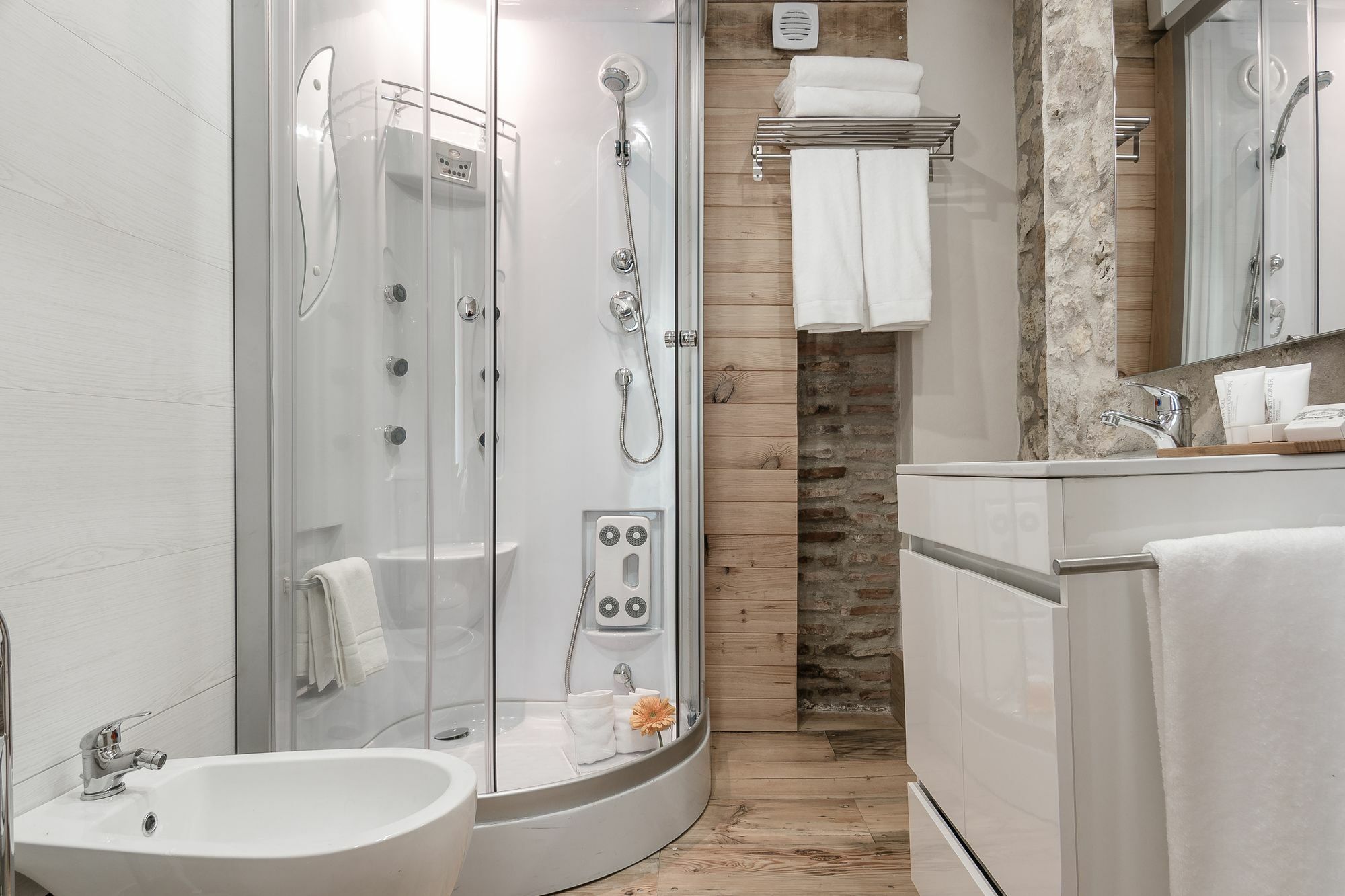 My Bairro Alto Suites ลิสบอน ภายนอก รูปภาพ